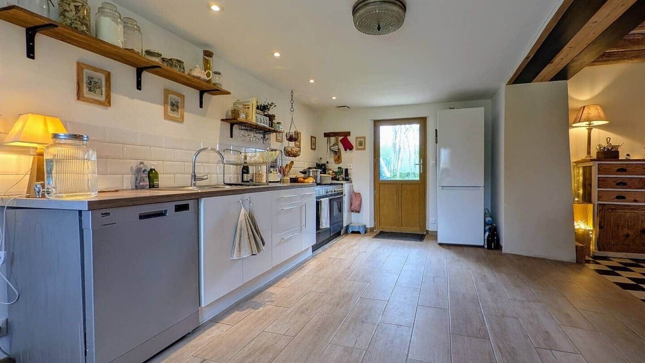 Photo of Kitchen in Morvilliers