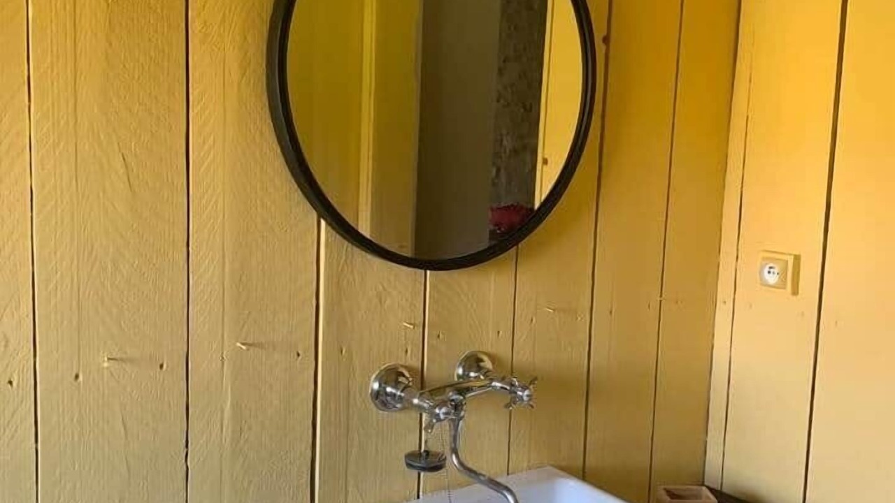 Photo of Bathroom in La Chambre