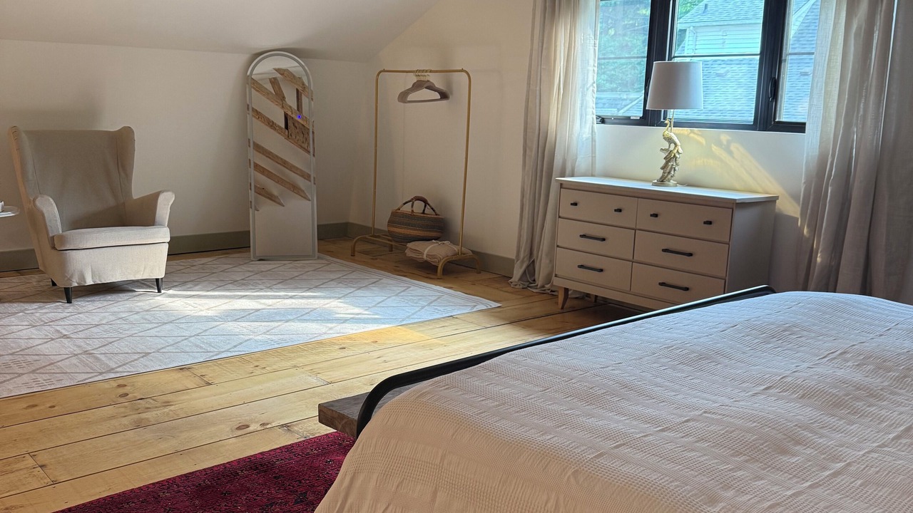 Photo of Bedroom in Ridgetown