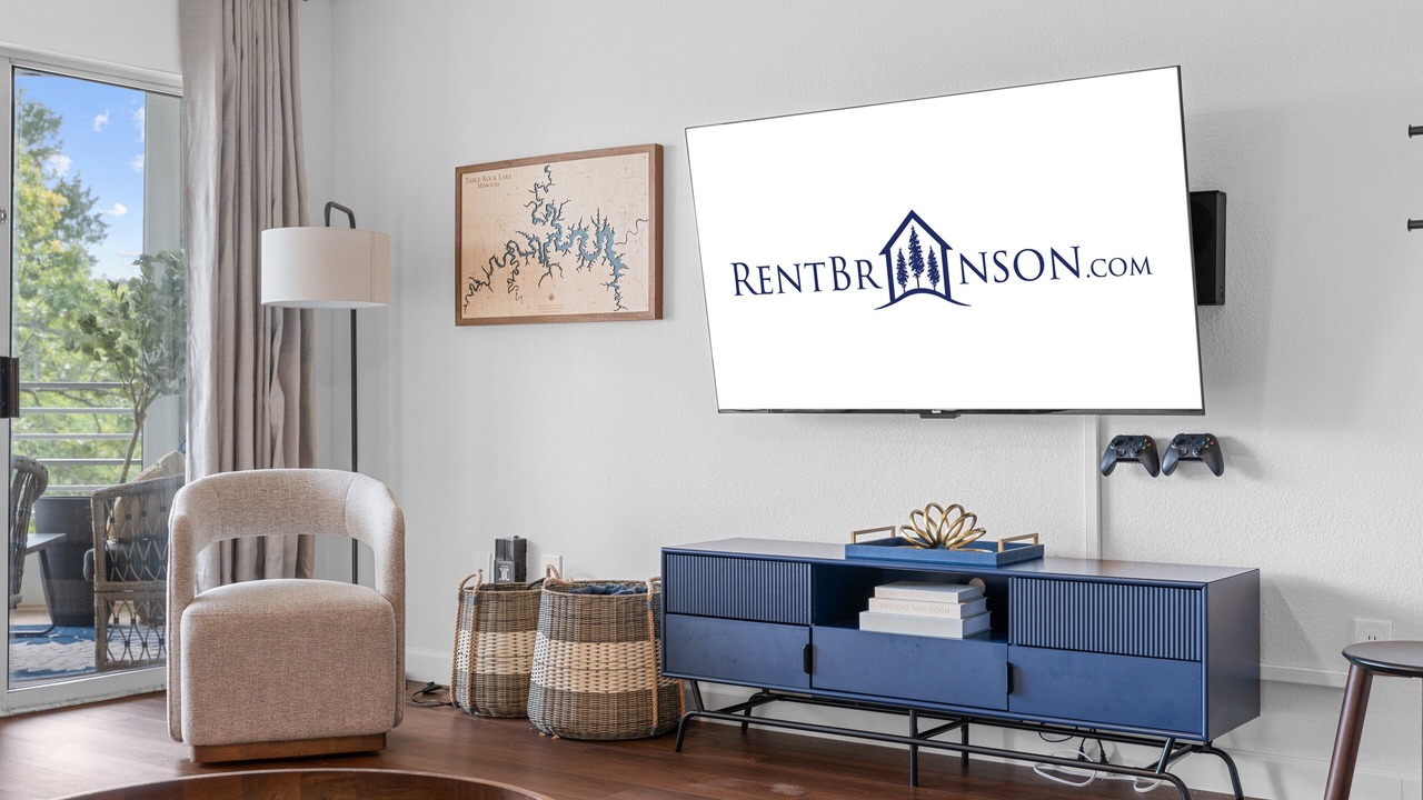 Photo of Livingroom in Kimberling City