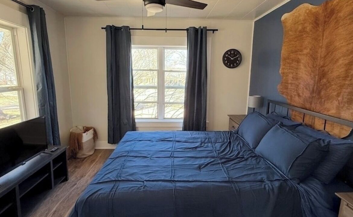 Photo of Bedroom in Eminence