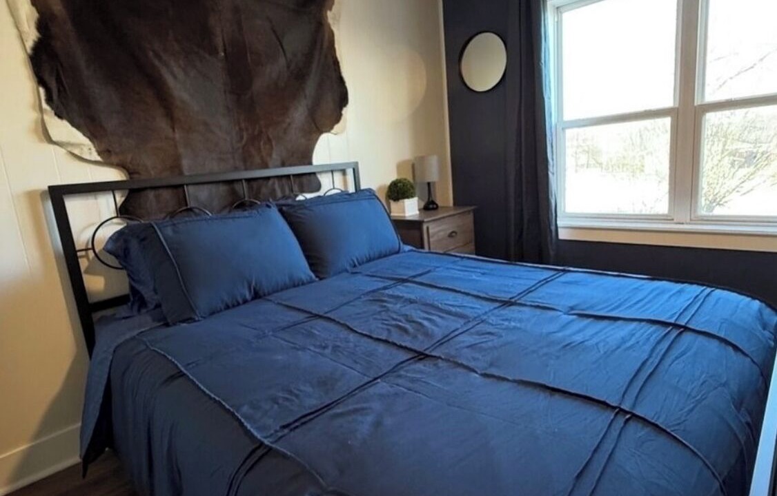 Photo of Bedroom in Eminence