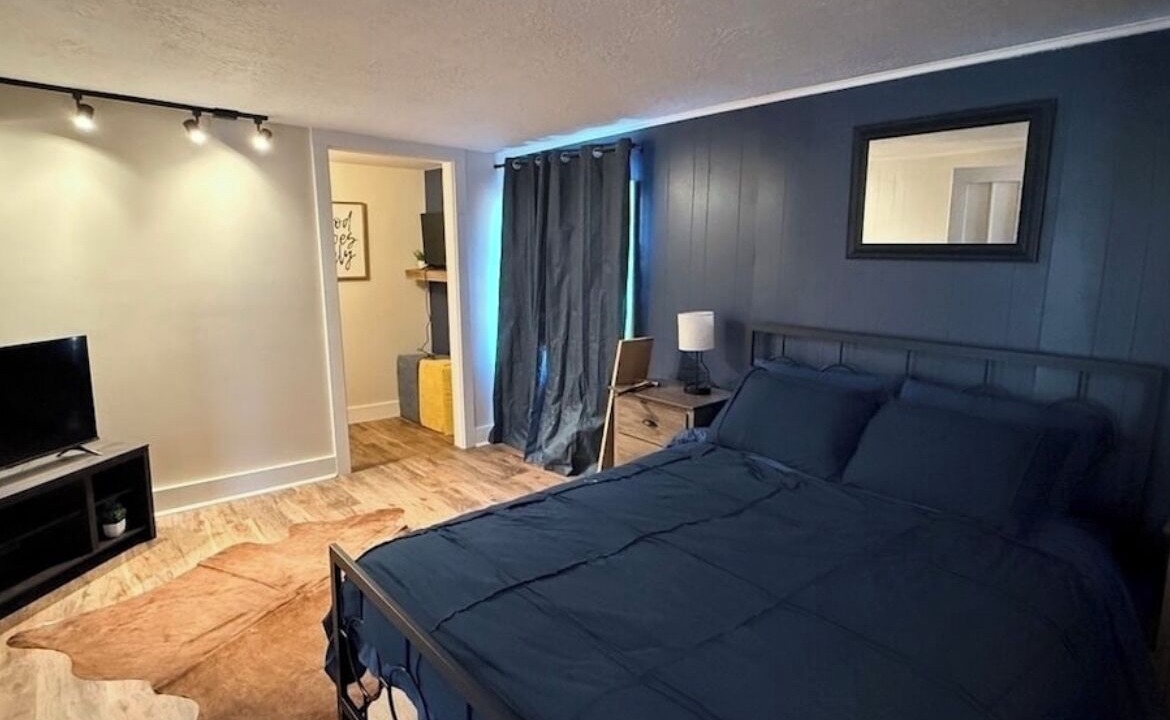 Photo of Bedroom in Eminence