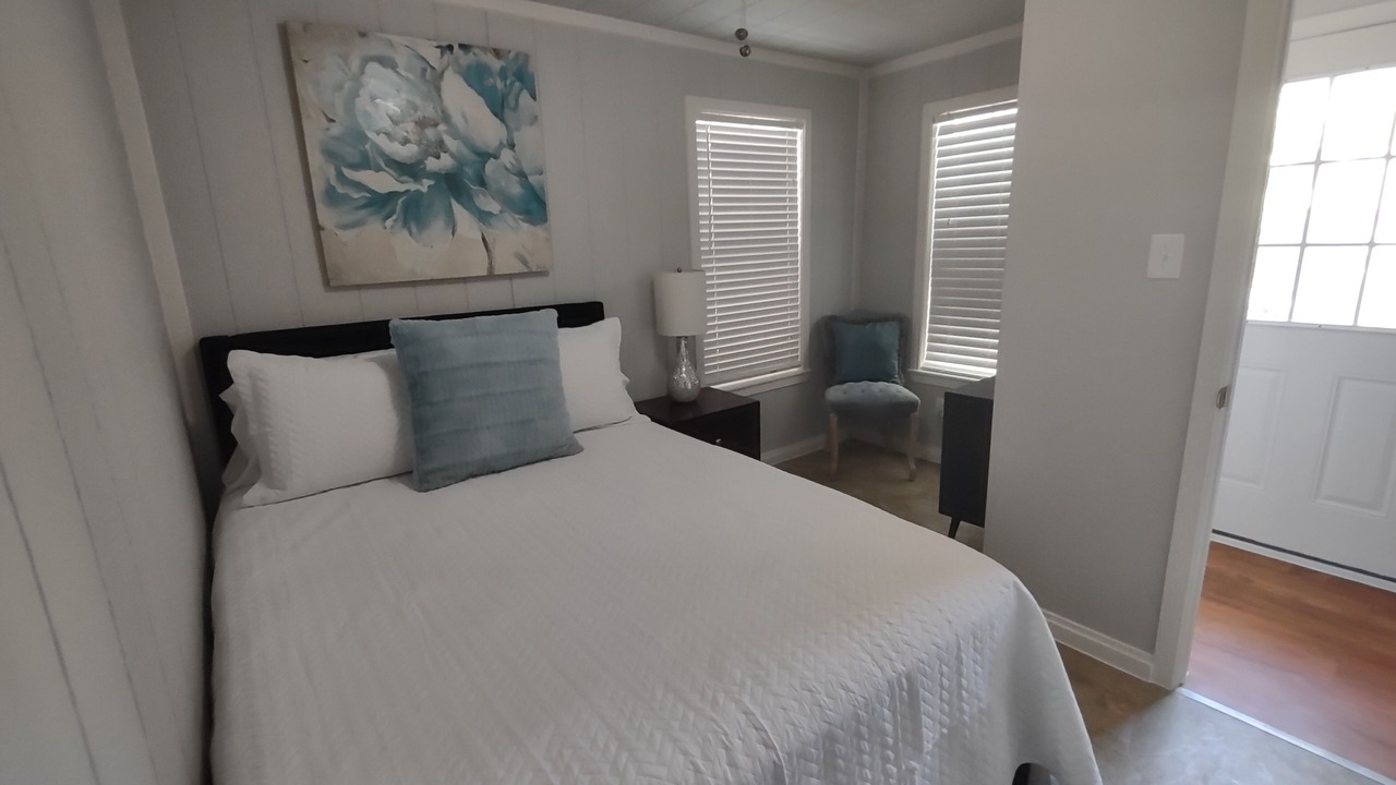 Photo of Bedroom in Del Mar