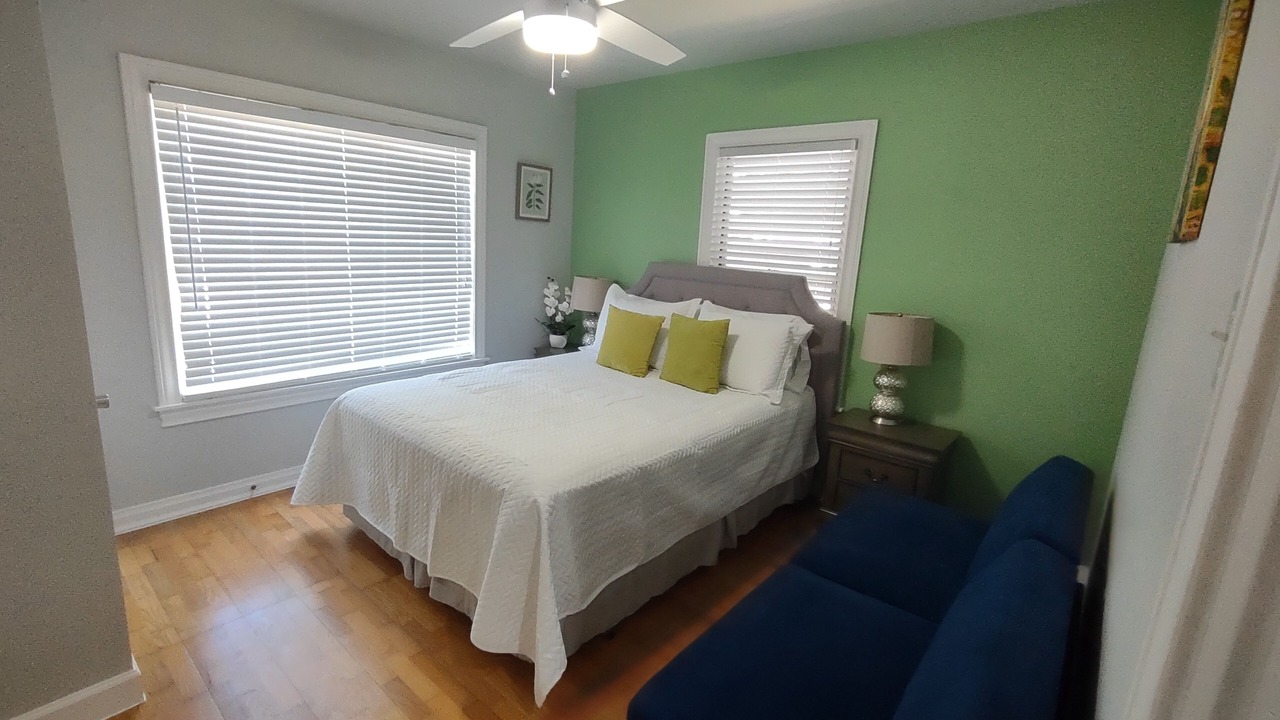 Photo of Bedroom in Del Mar