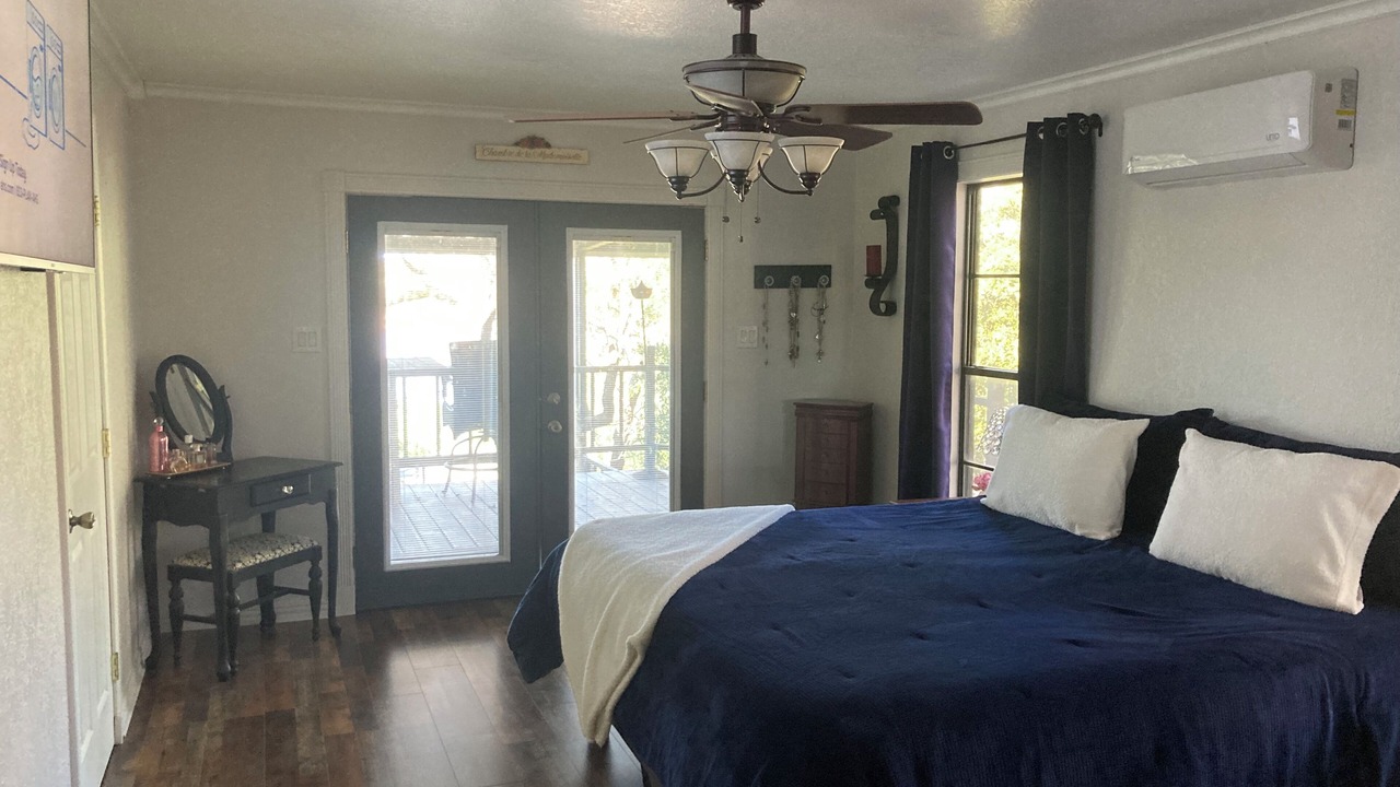 Photo of Bedroom in Cisco