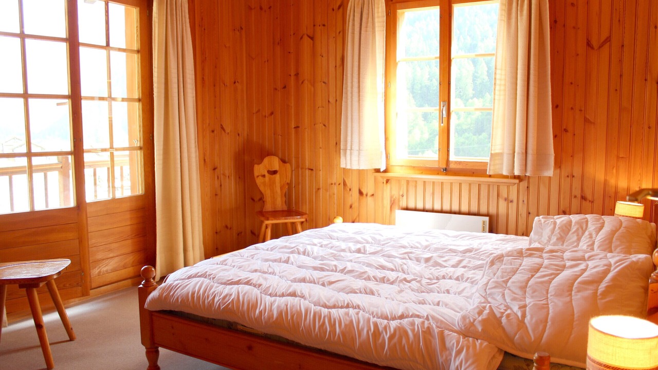 Photo of Bedroom in Evolene