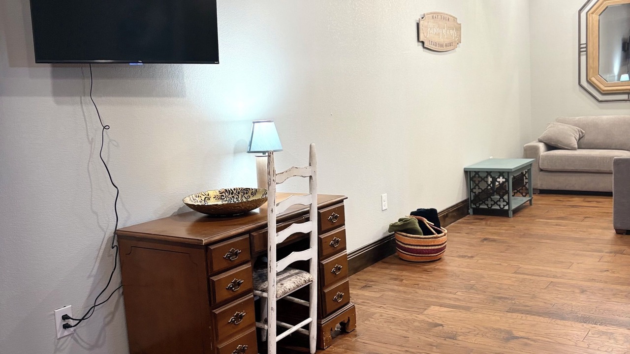 Photo of Livingroom in Vernon