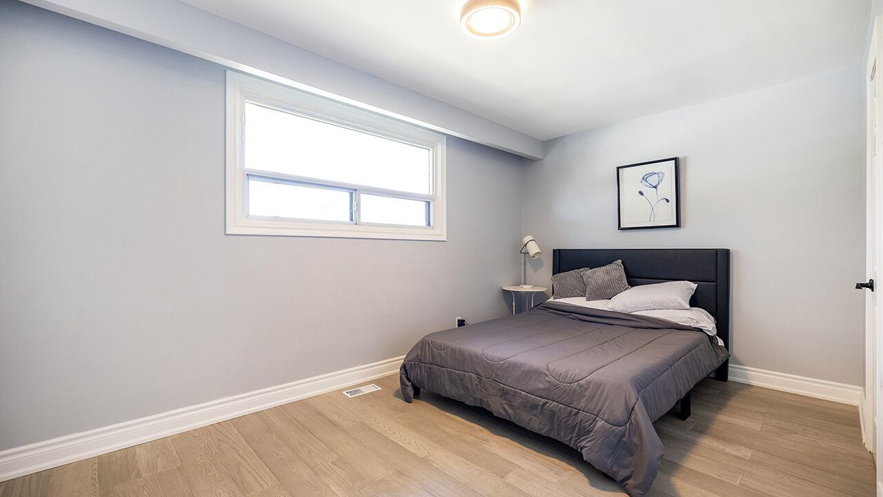 Photo of Bedroom in Lakeview