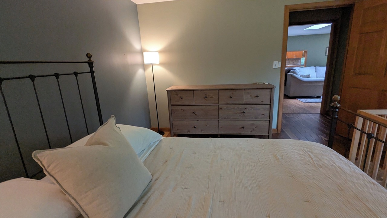 Photo of Bedroom in Langley