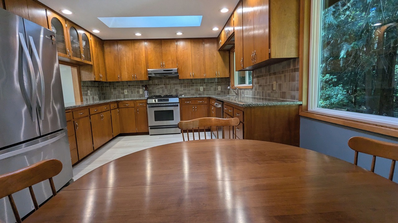 Photo of Kitchen in Langley