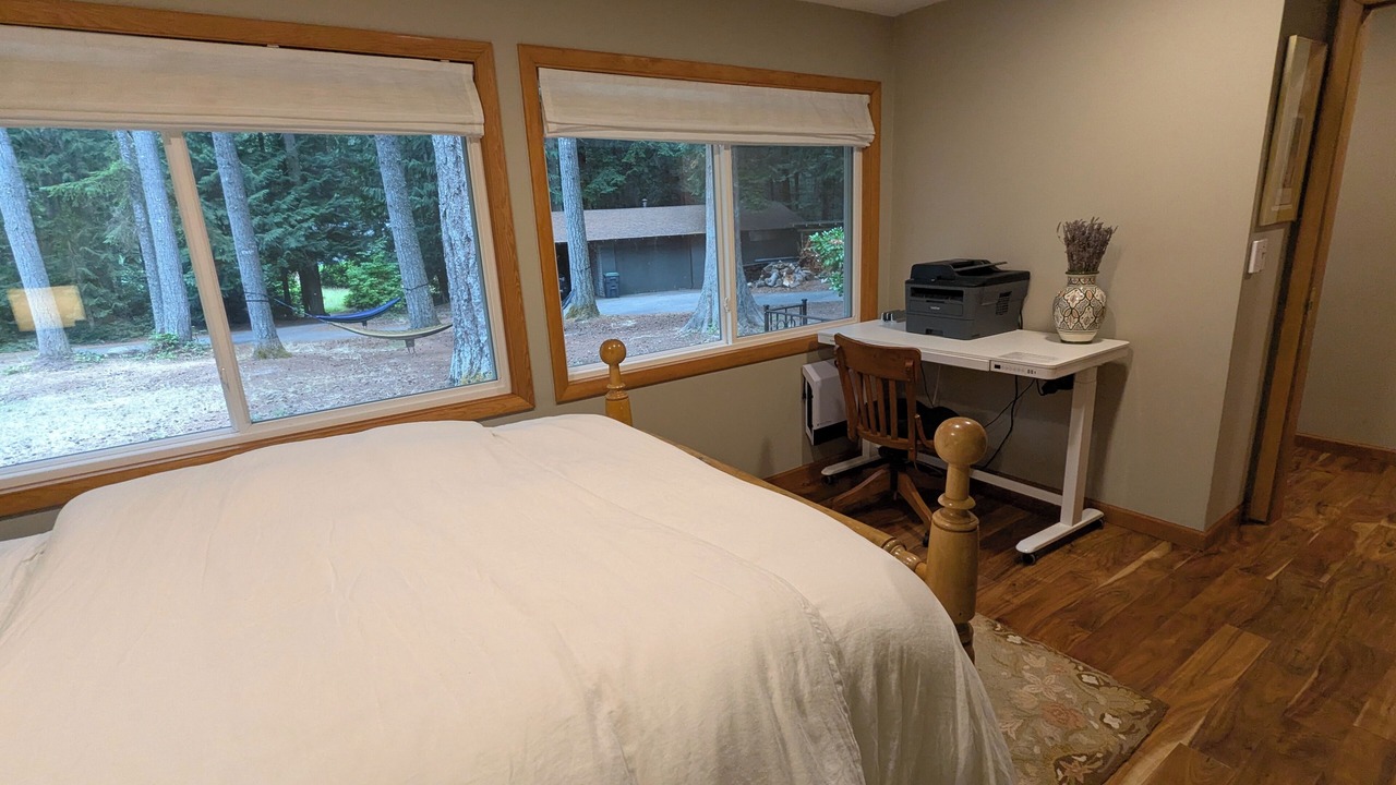 Photo of Bedroom in Langley