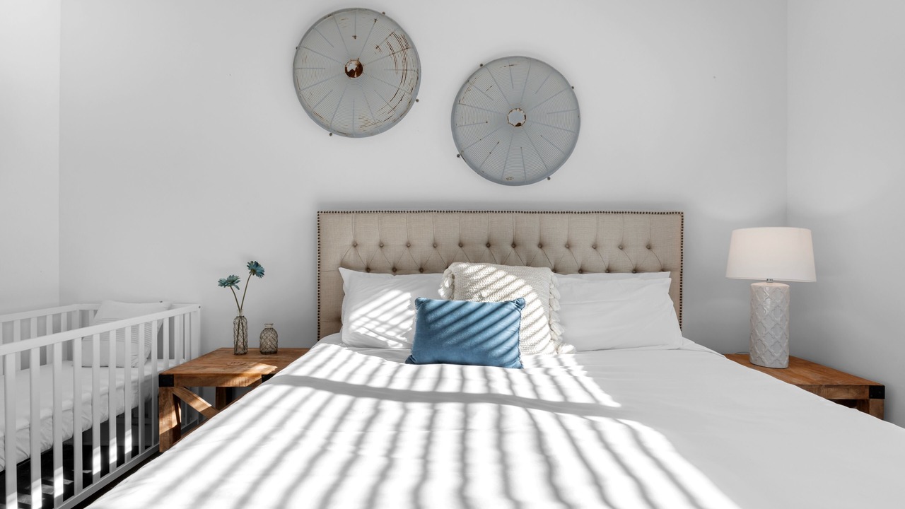 Photo of Bedroom in Hillsboro West End