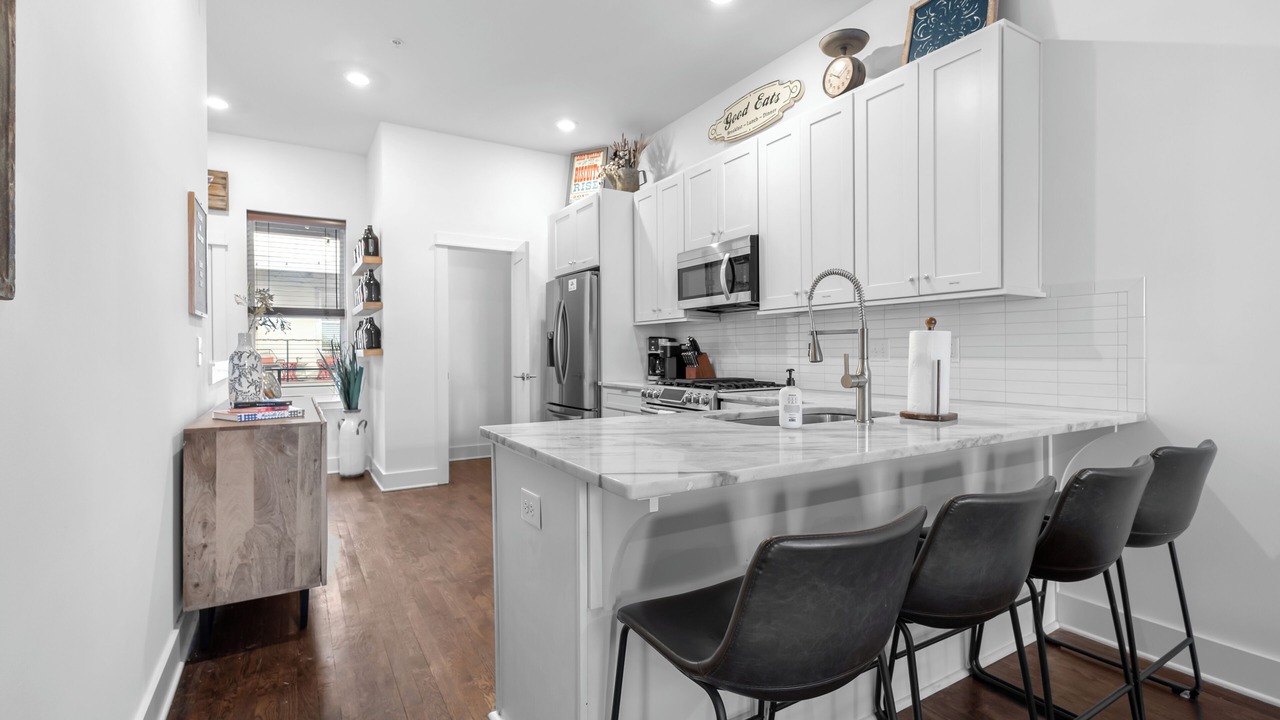Photo of Kitchen in Hillsboro West End