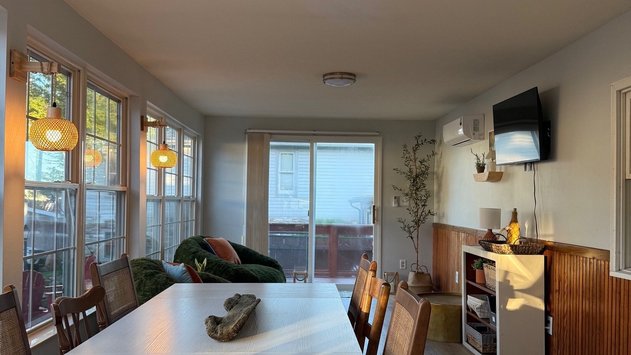 Photo of Others in Lakeview