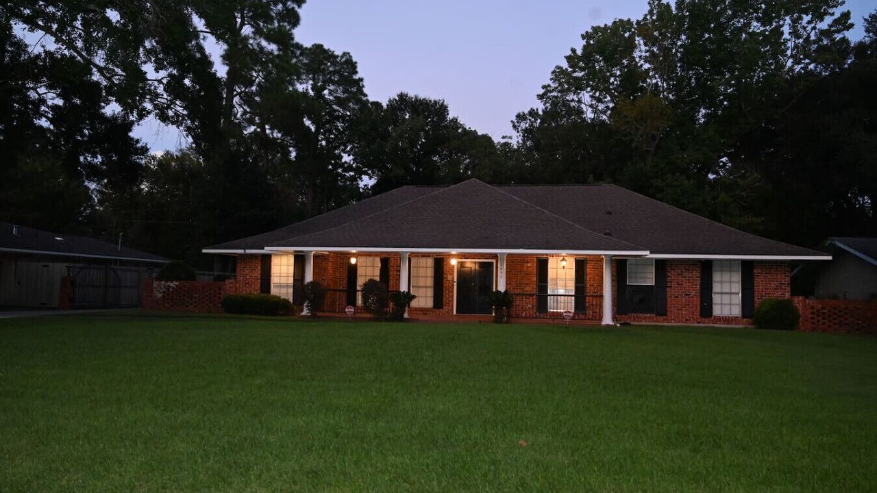 Photo of Outdoor in Broadmoor