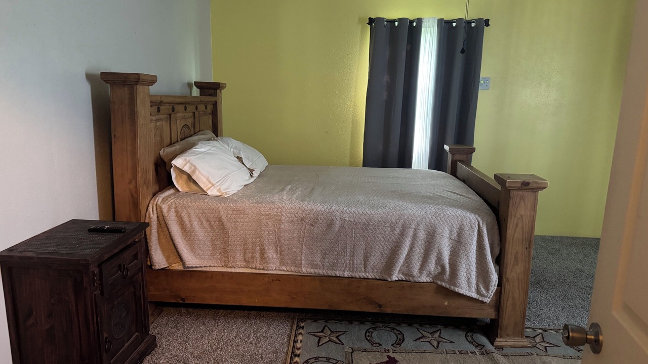 Photo of Bedroom in Barrett