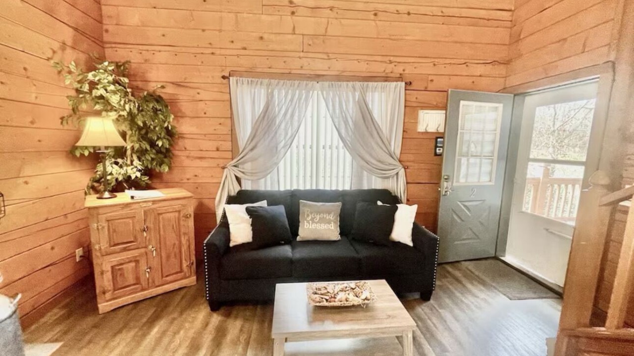Photo of Livingroom in Table Rock