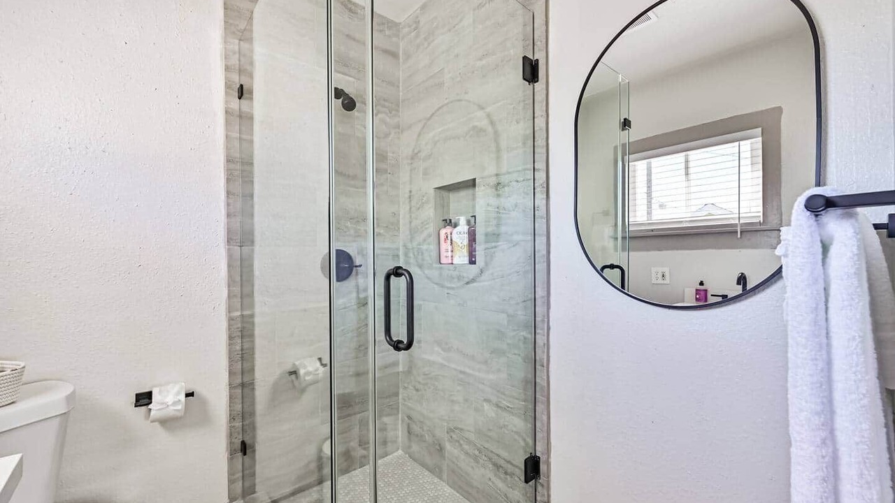 Photo of Bathroom in South Houston