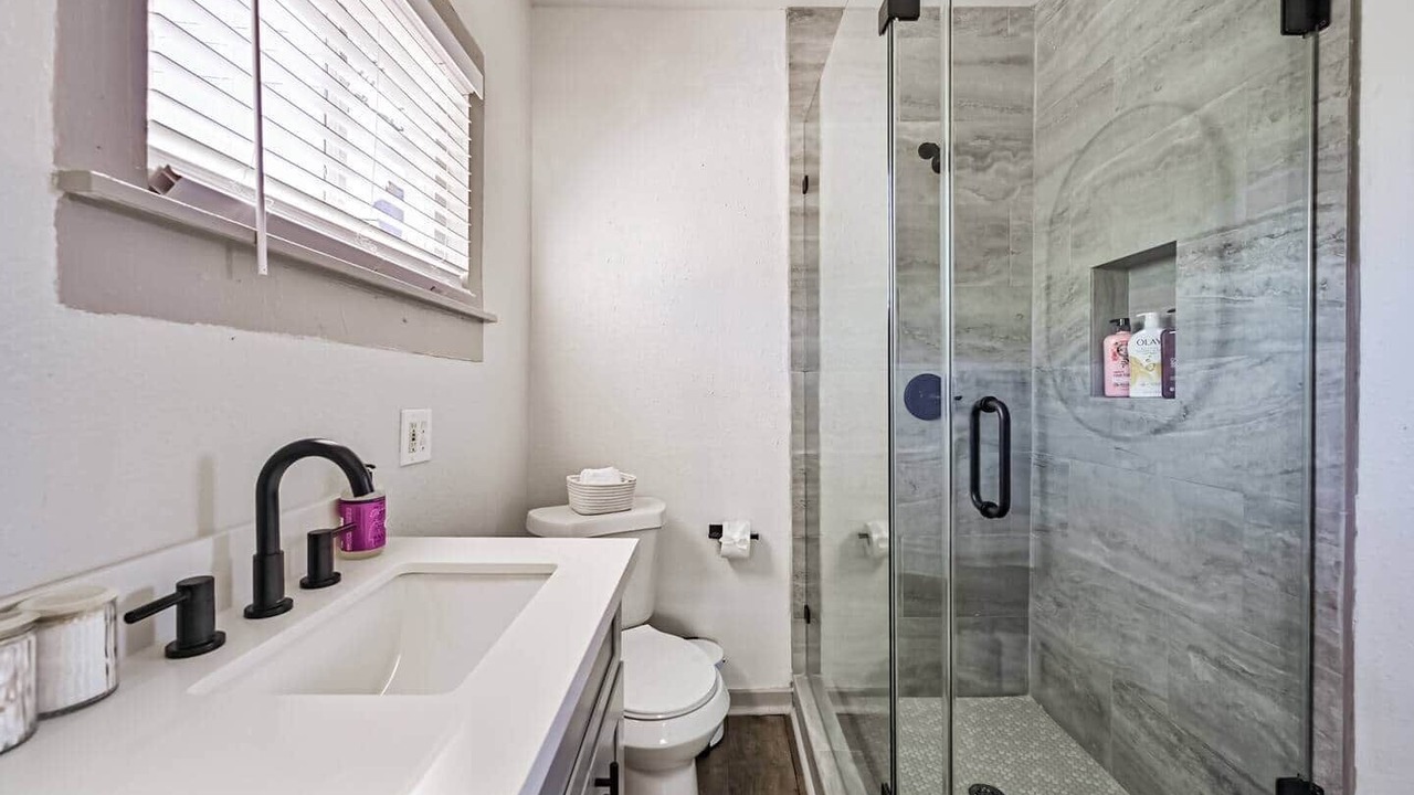 Photo of Bathroom in South Houston