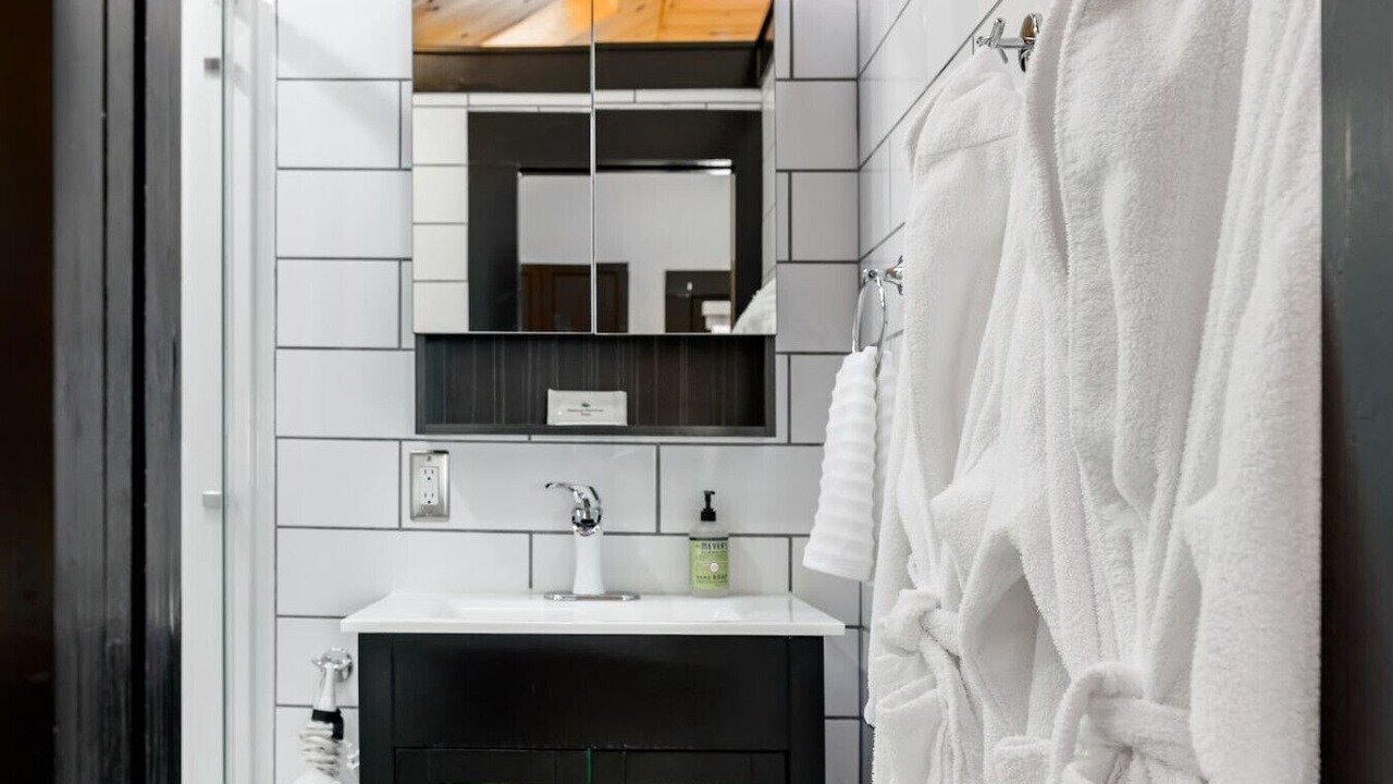 Photo of Bathroom in Oak Lawn