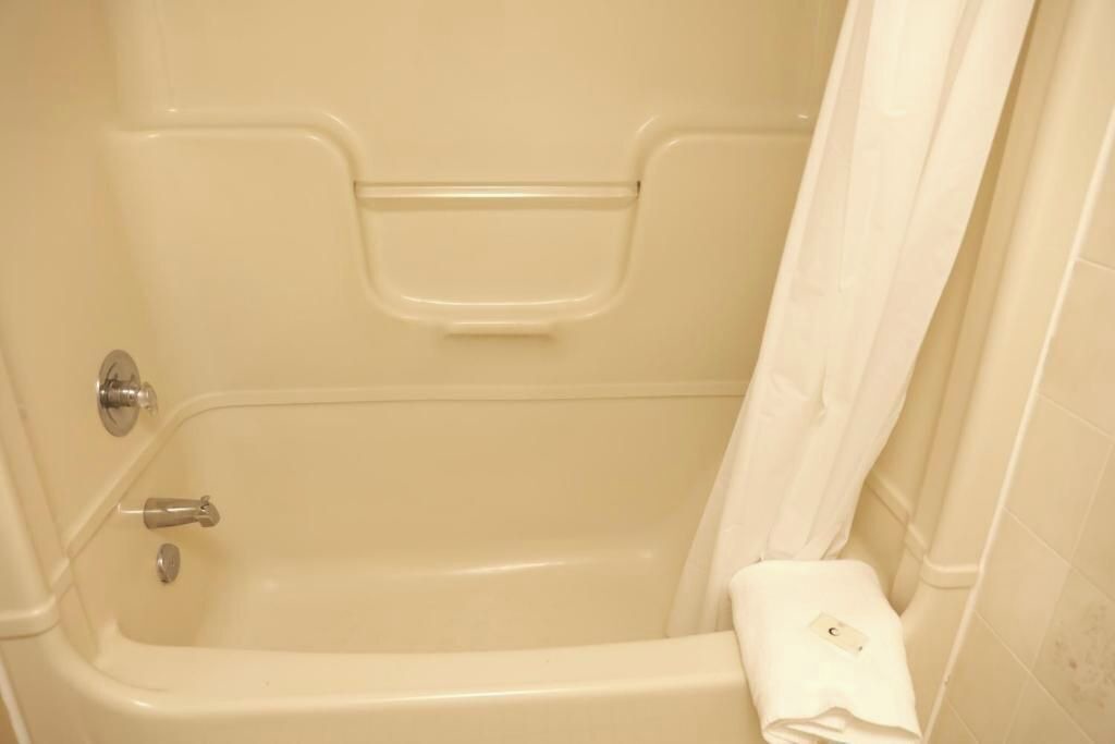 Photo of Bathroom in Niagara Falls