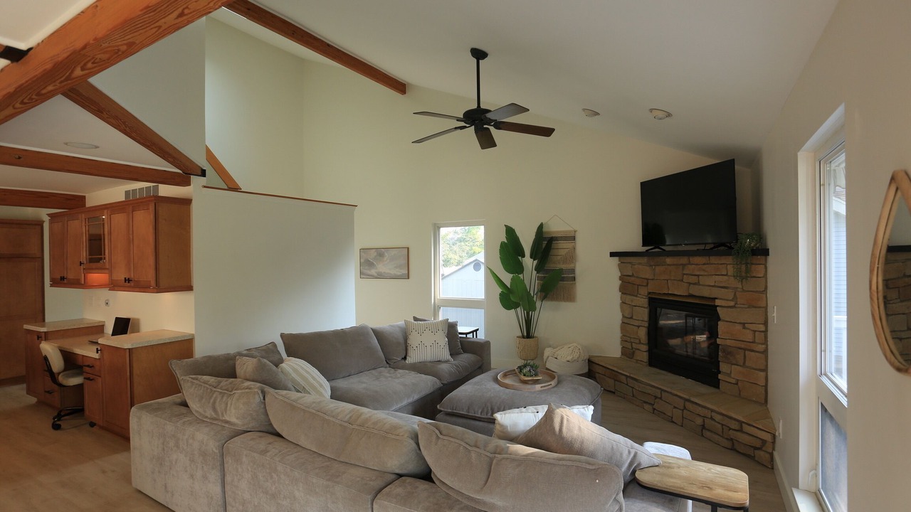 Photo of Livingroom in Waterford