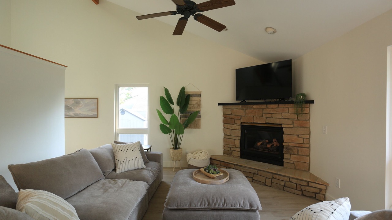 Photo of Livingroom in Waterford