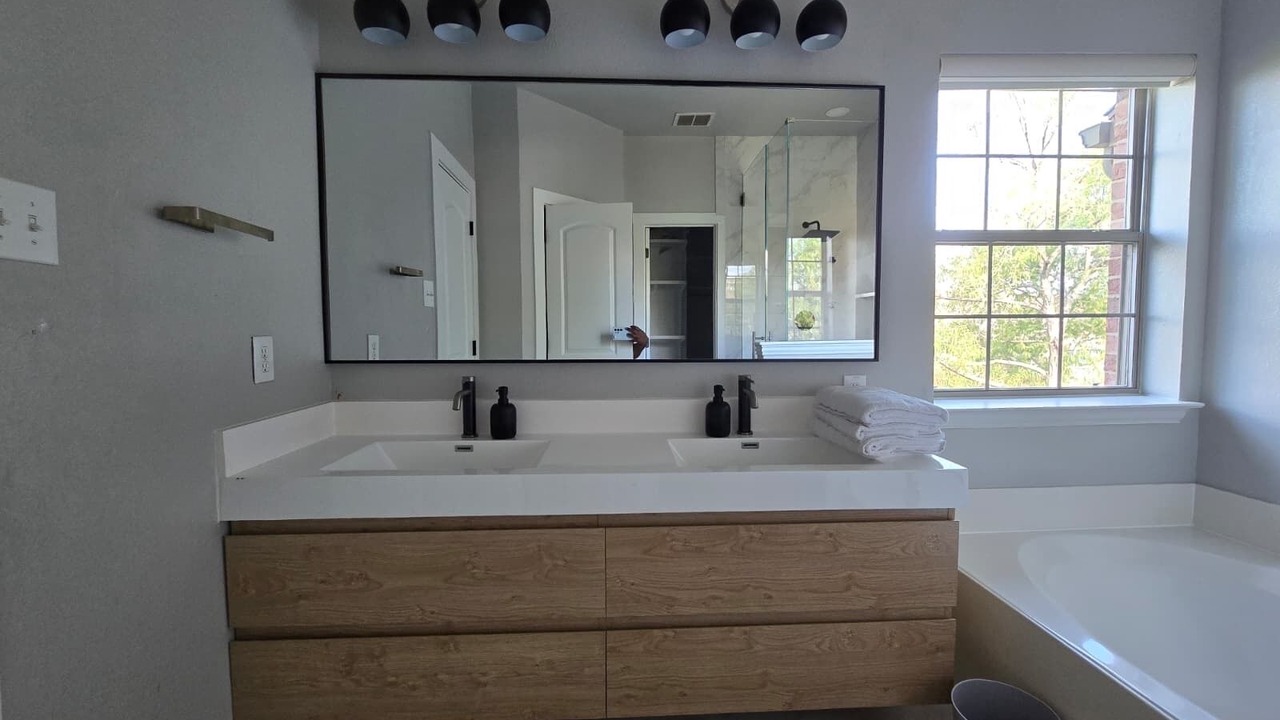 Photo of Bathroom in Lewisville