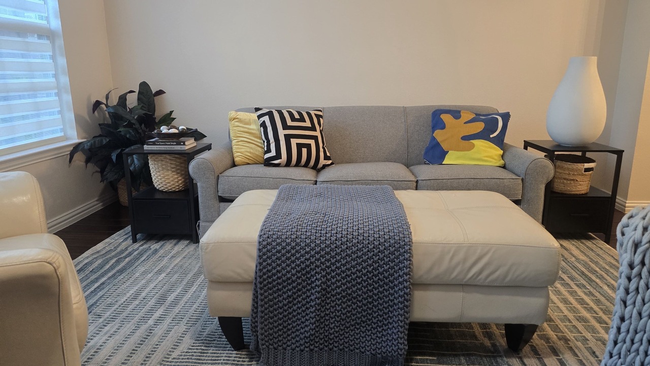 Photo of Livingroom in Lewisville