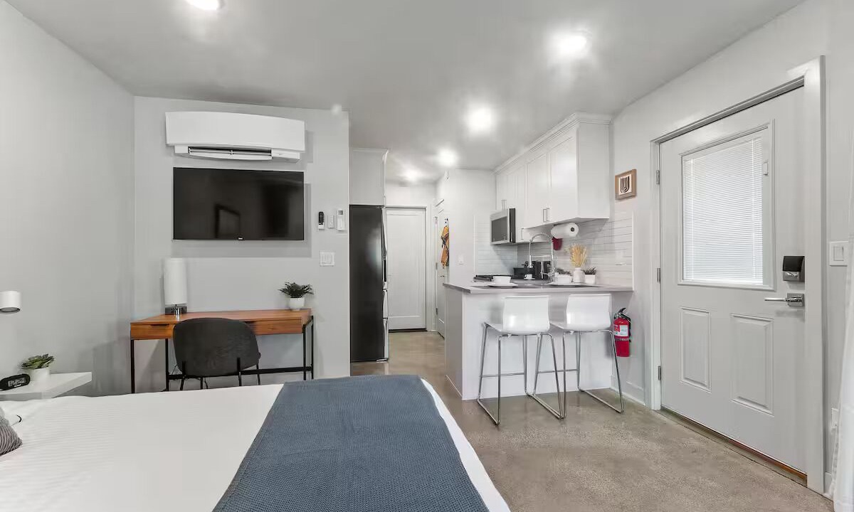 Photo of Bedroom in Atlantic