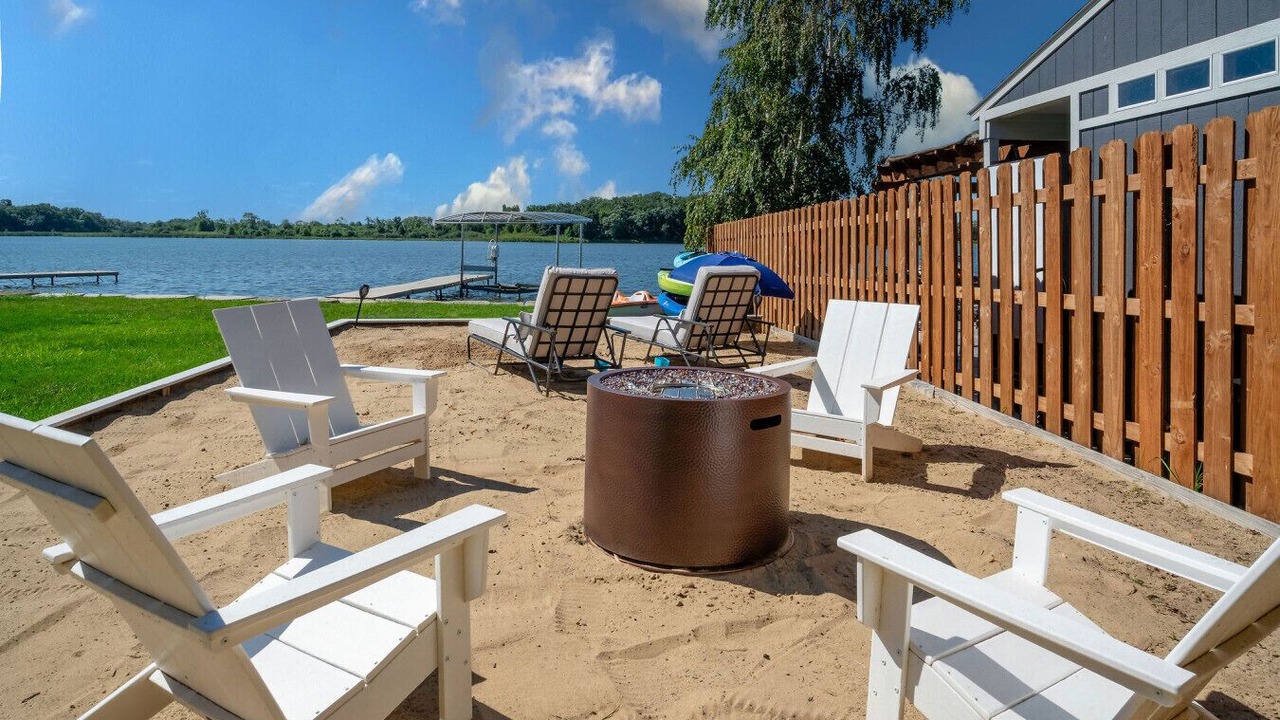 Photo of Outdoor in Fox Lake