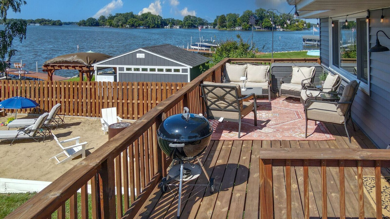 Photo of Patio Balcony in Fox Lake
