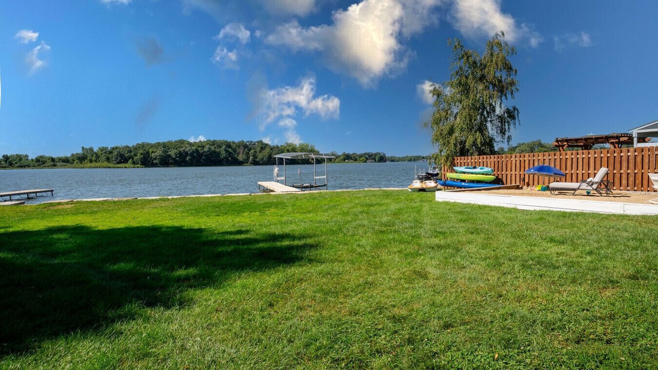 Photo of Outdoor in Fox Lake