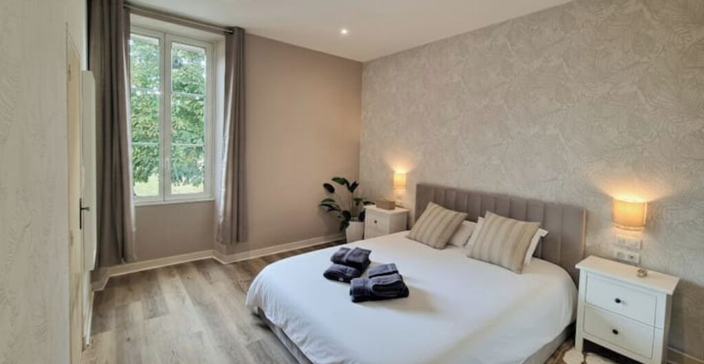 Photo of Bedroom in Monsempron-Libos