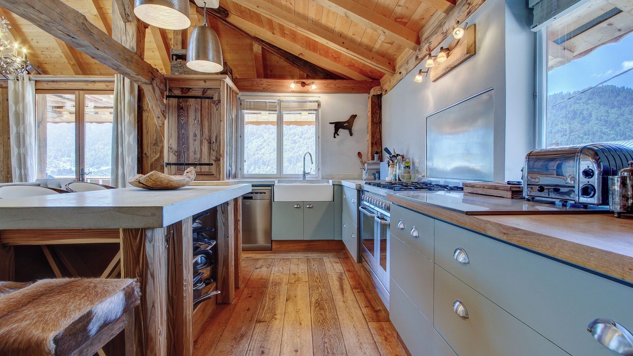 Photo of Kitchen in Saint-Jean-dʼAulps
