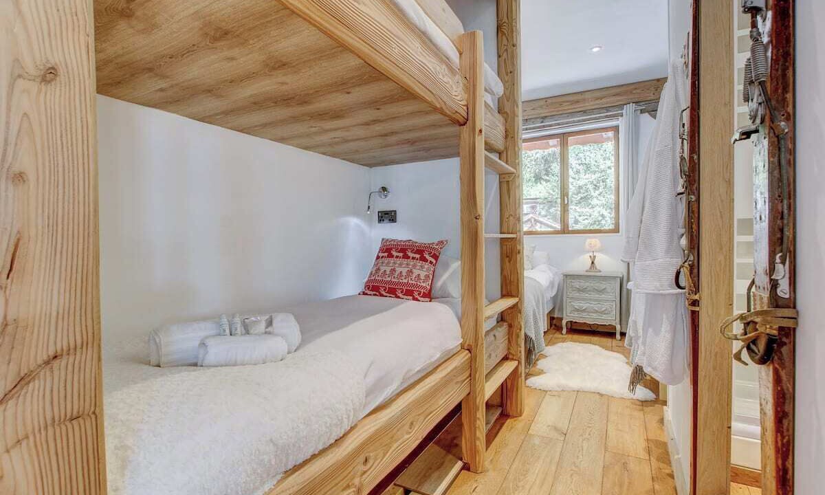 Photo of Bedroom in Saint-Jean-dʼAulps