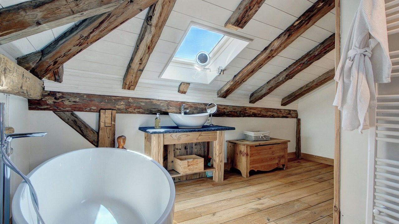 Photo of Bathroom in Saint-Jean-dʼAulps