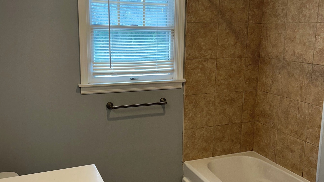 Photo of Bathroom in Wood-Ridge