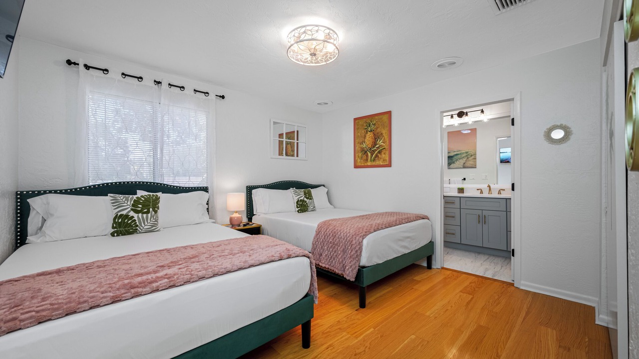 Photo of Bedroom in On Top of The World