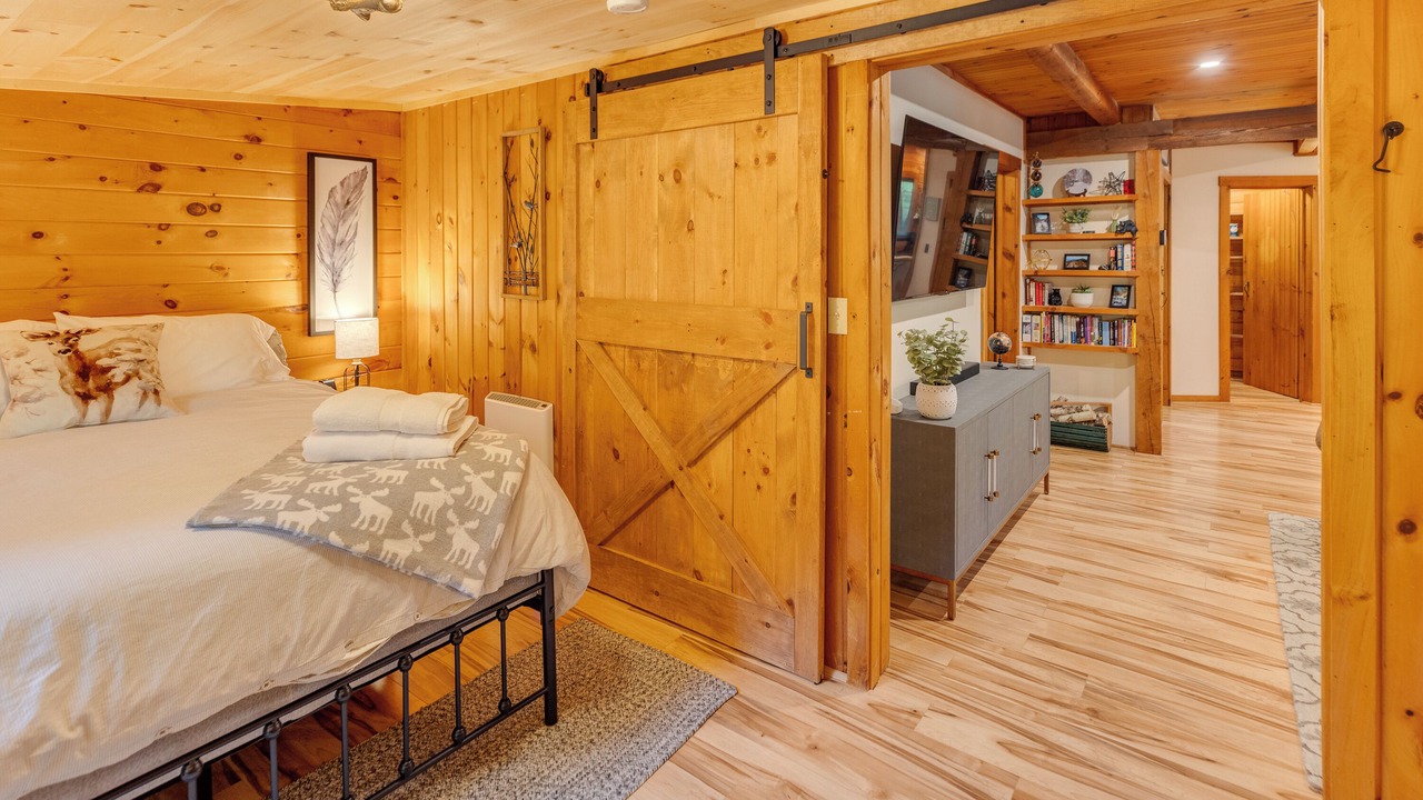 Photo of Bedroom in Thornton