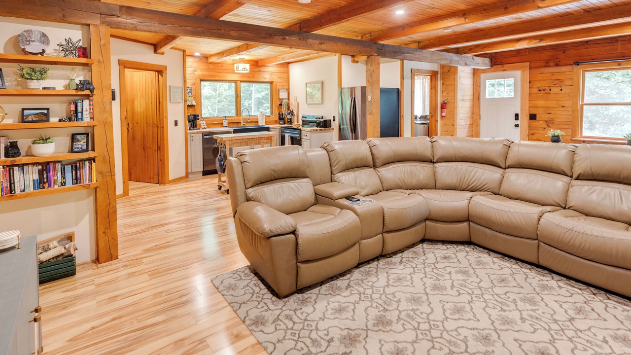 Photo of Livingroom in Thornton