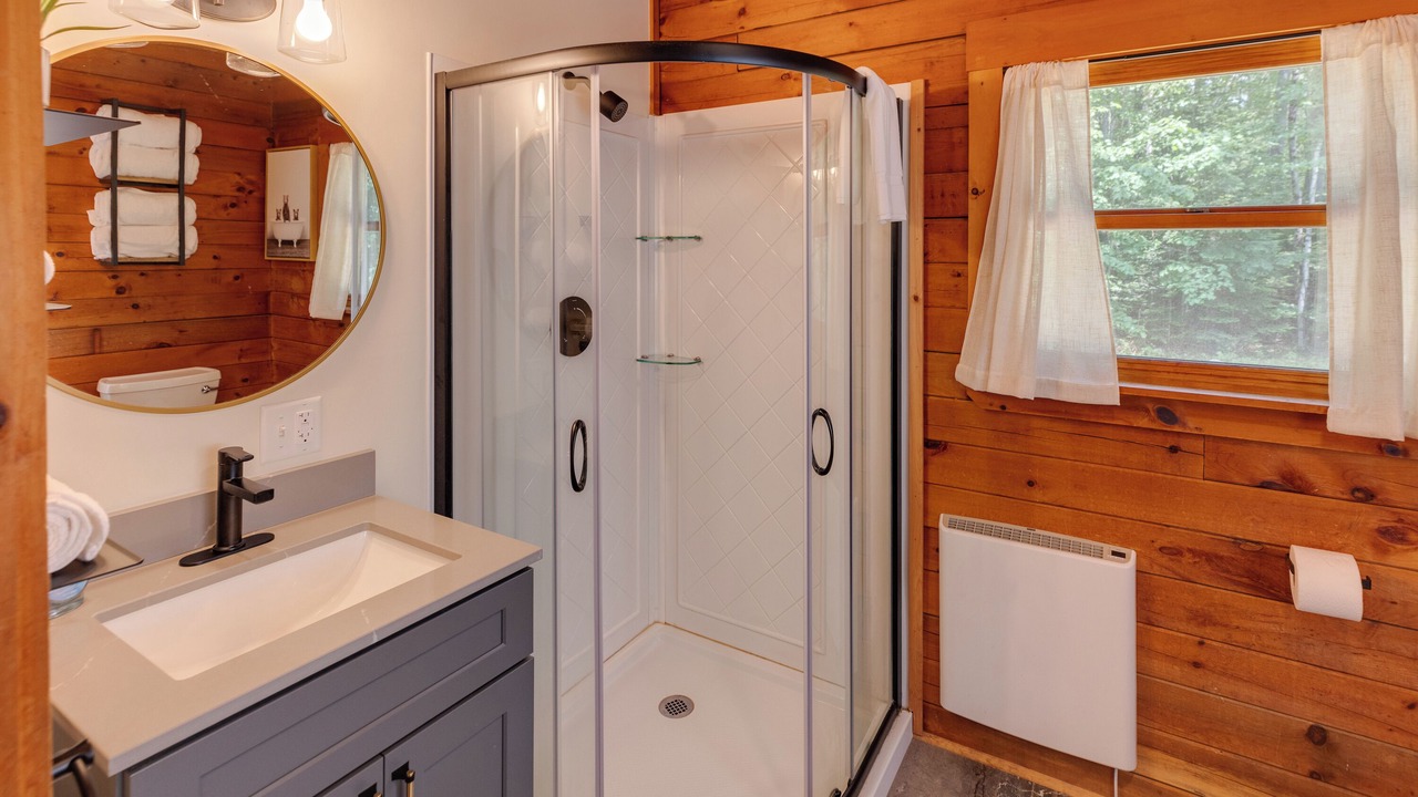 Photo of Bathroom in Thornton