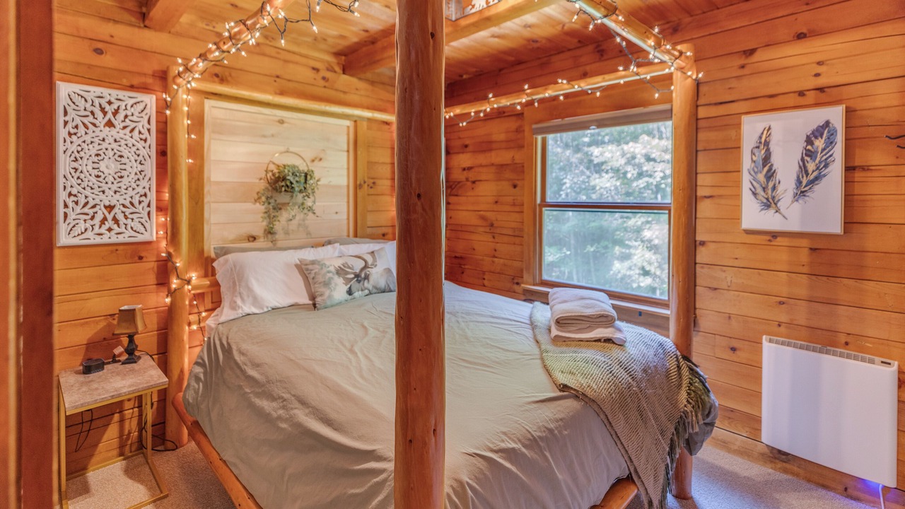 Photo of Bedroom in Thornton