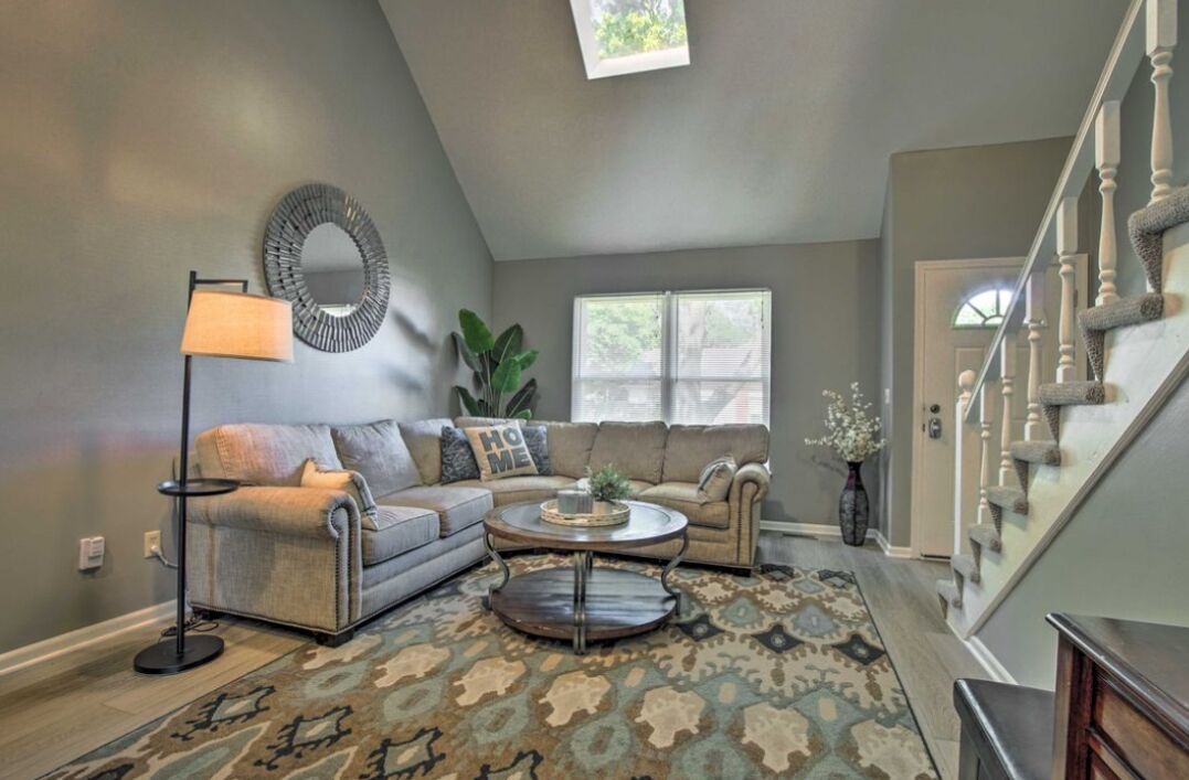 Photo of Livingroom in Overland Park