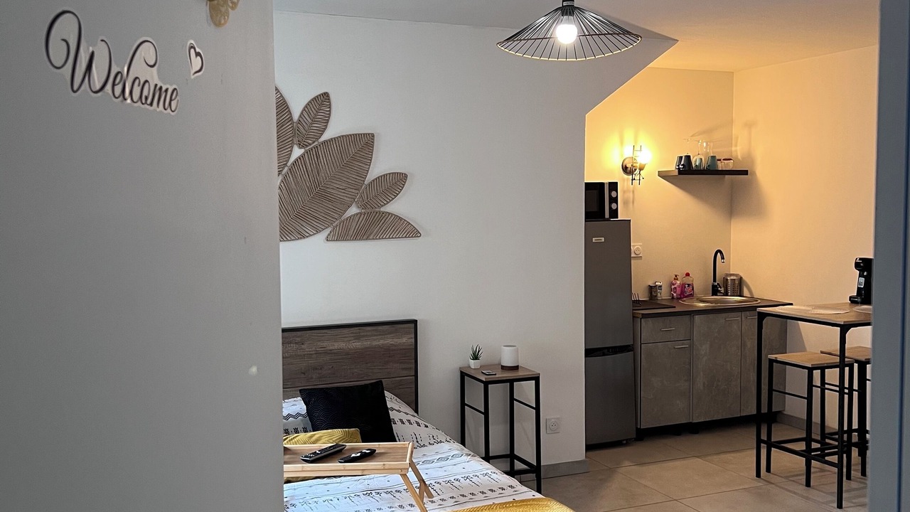 Photo of Others in Dallet