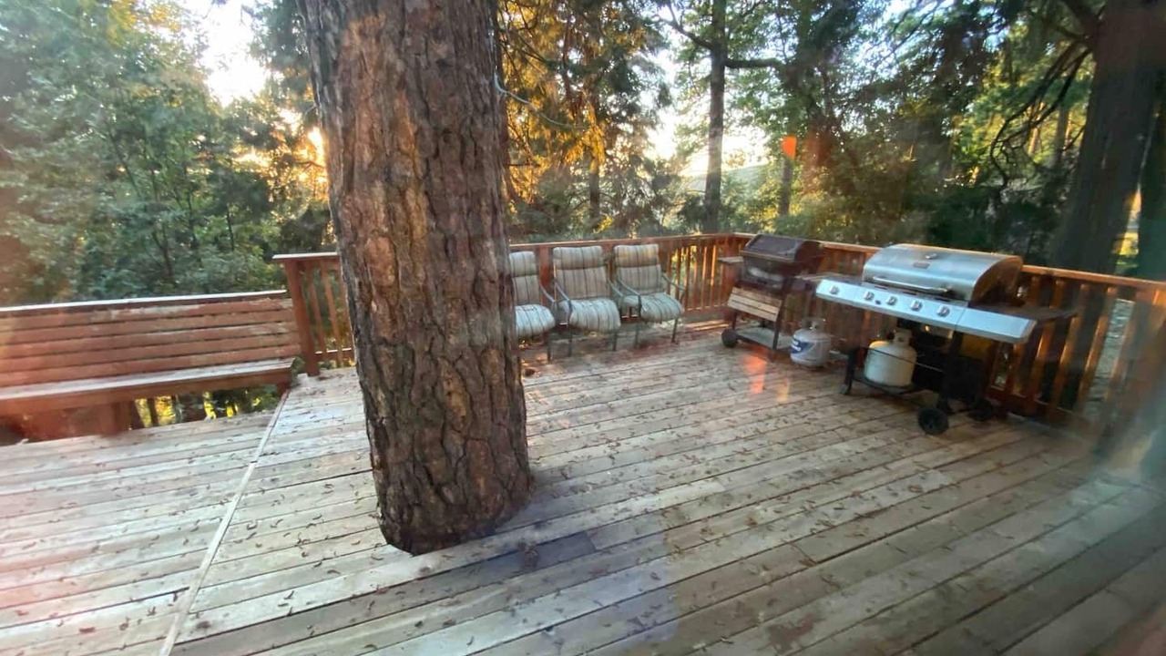 Photo of Patio Balcony in Running Springs