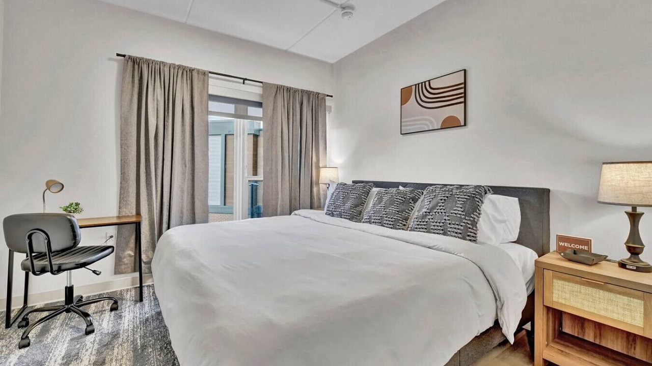 Photo of Bedroom in University Circle