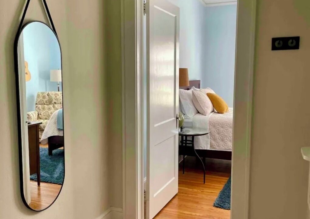 Photo of Bedroom in Commerce