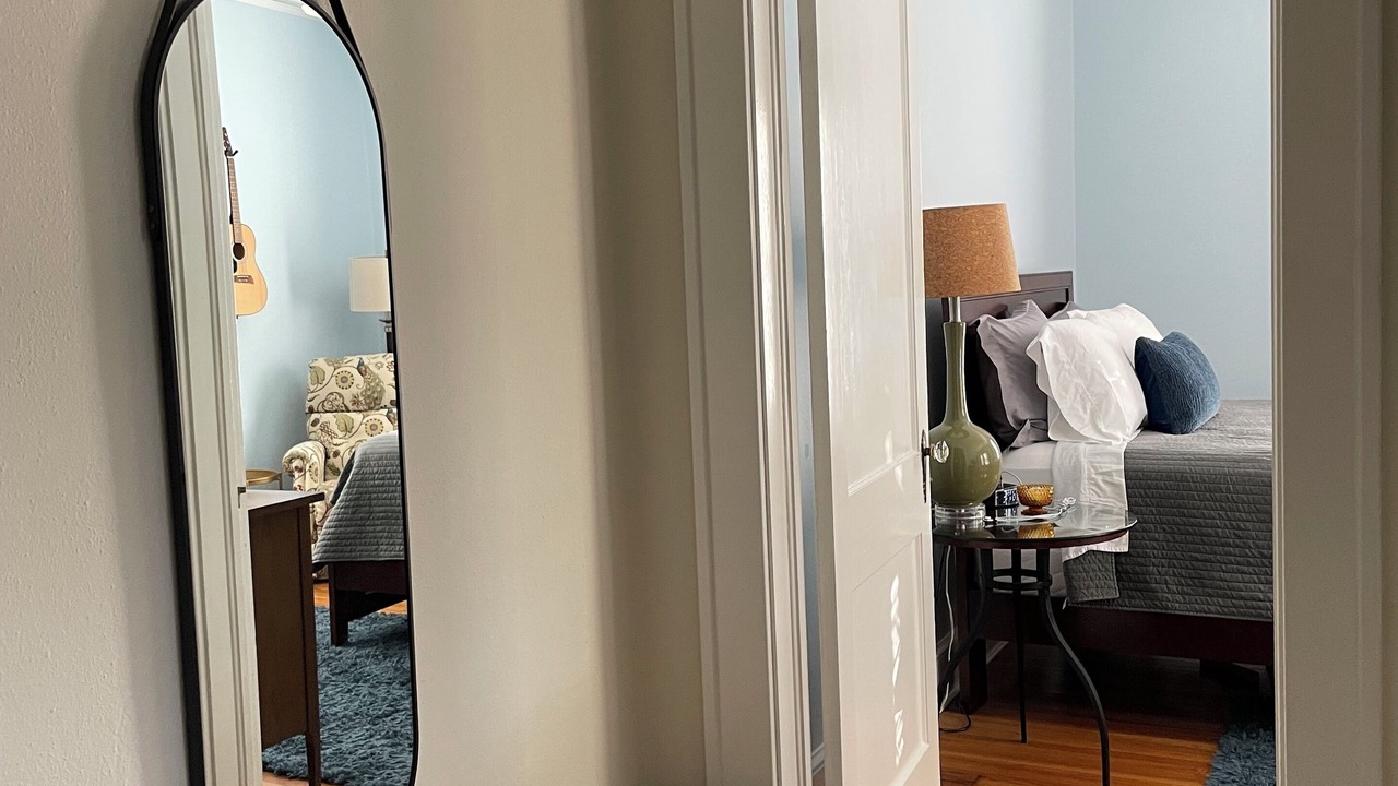 Photo of Bedroom in Commerce